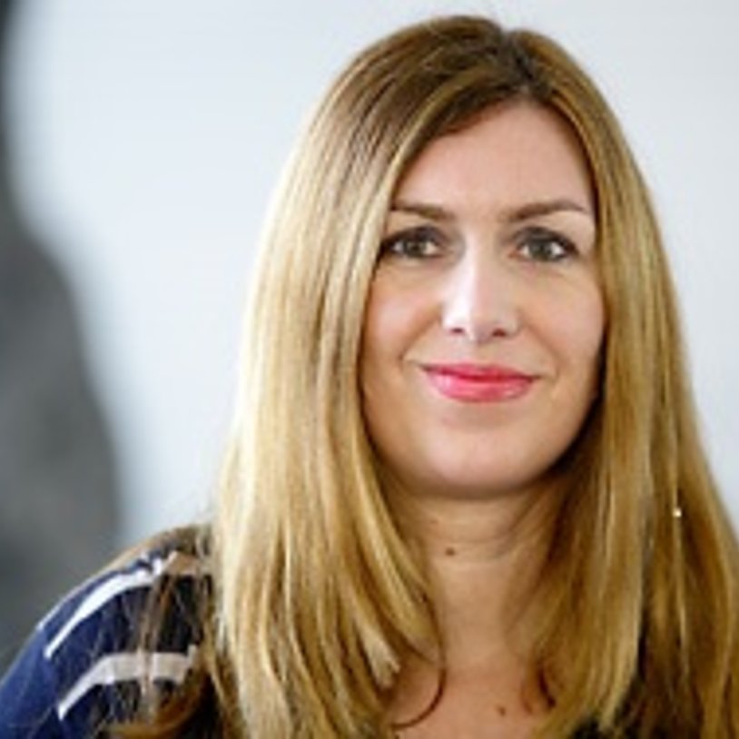 Portrait von Dr. Nicole  Renvert 