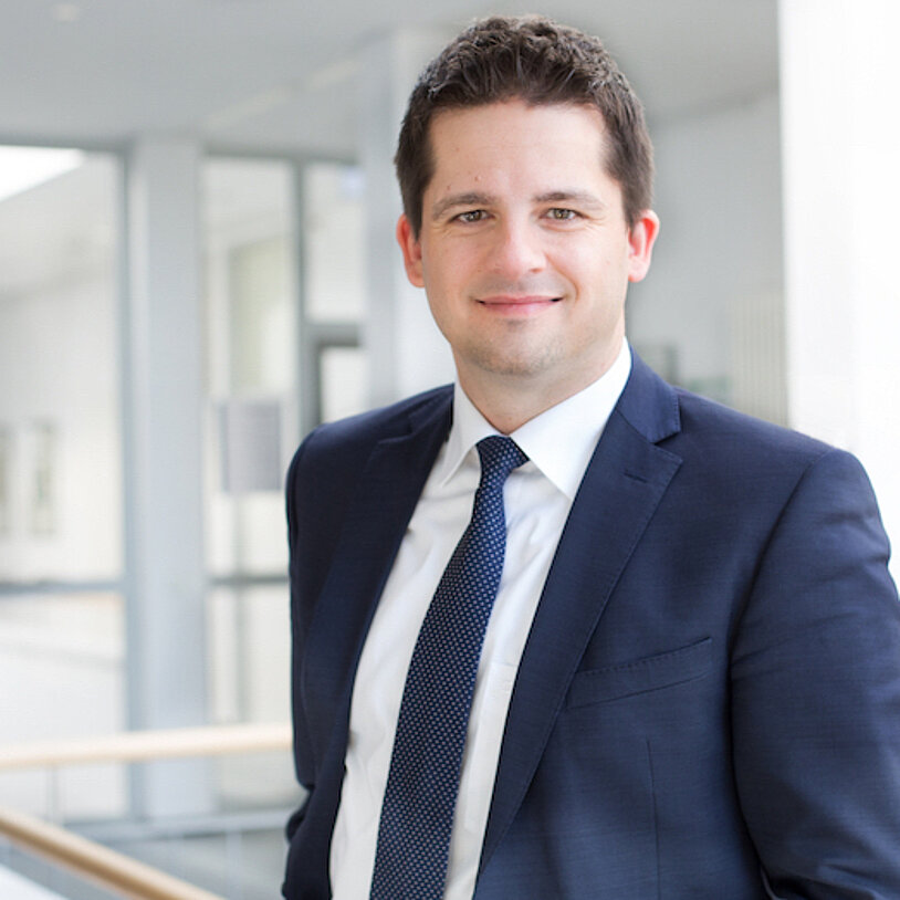 Portrait von Prof. Dr. Sebastian  Lehnhoff