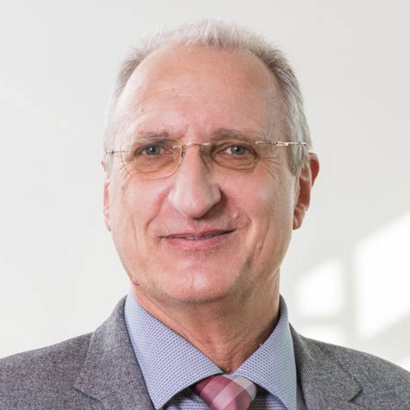 Portrait von Prof.Dr.-Ing. Robert  Patzke