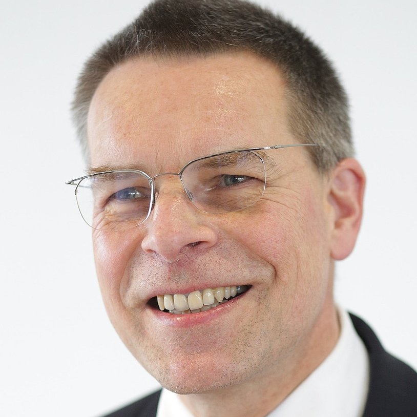 Portrait von Prof. Dr. Hans-Dieter  Schat