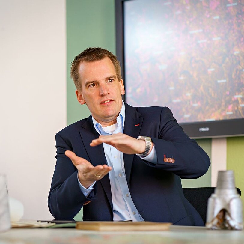 Portrait von Prof. Dr. Tobias  Rudolph