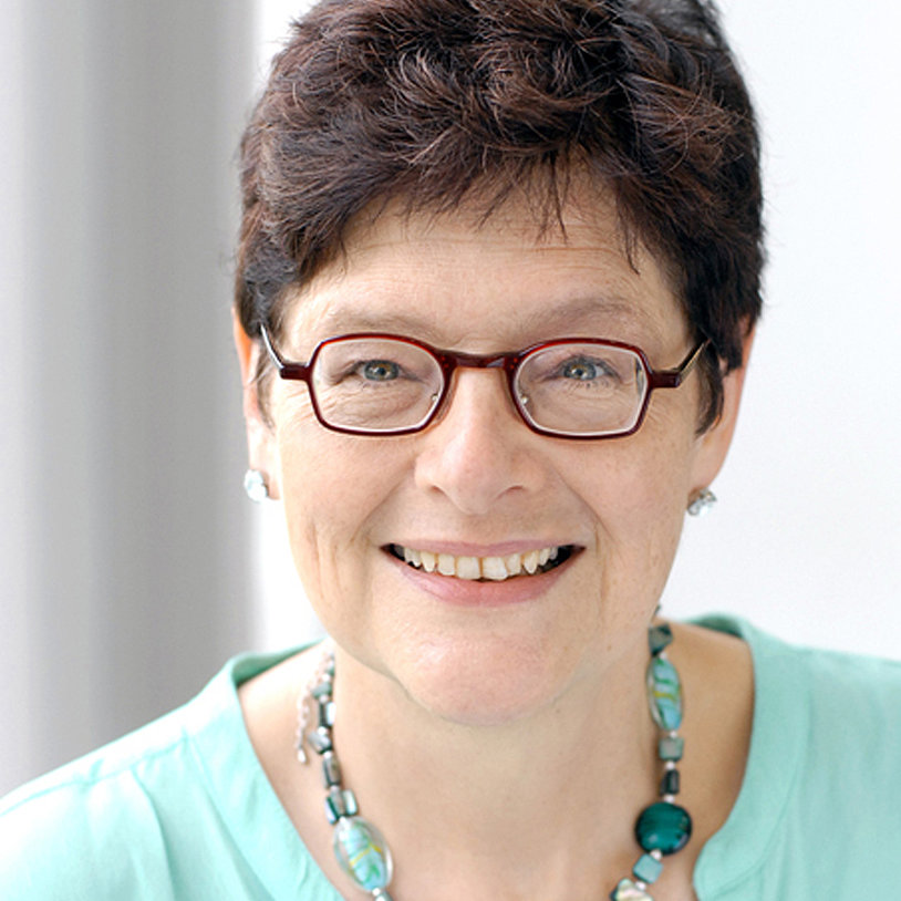 Portrait von Prof. Dr. Bettina  Pfleiderer