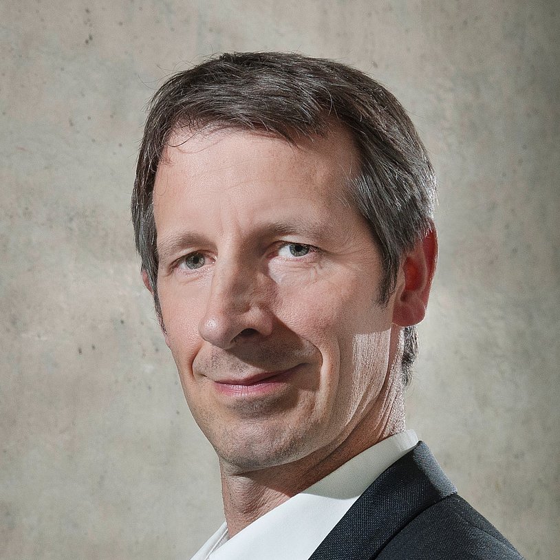 Portrait von Prof.Dr.-Ing. Oliver Burgert