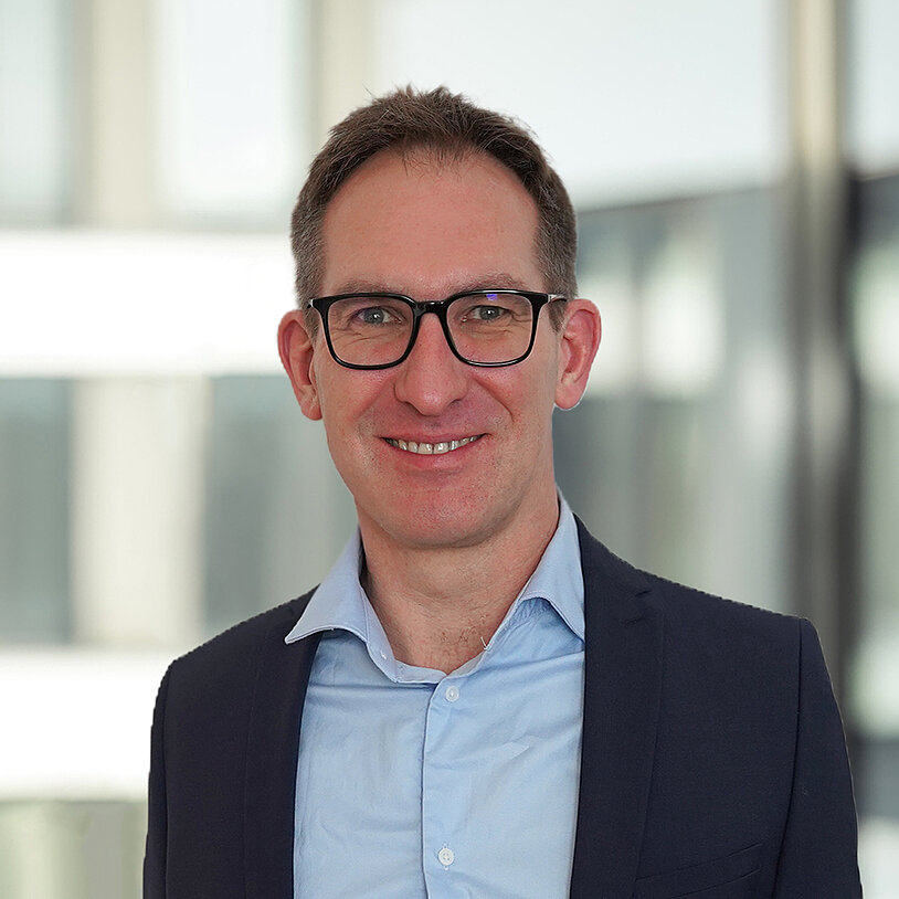 Portrait von Dr. Markus Cavalar