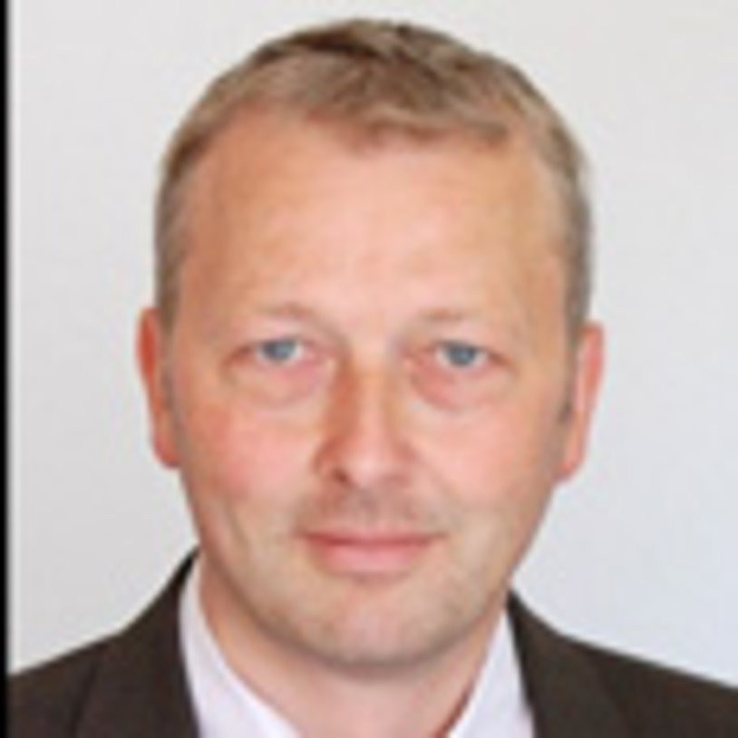 Portrait von Prof.Dr.-Ing. Clemens Felsmann