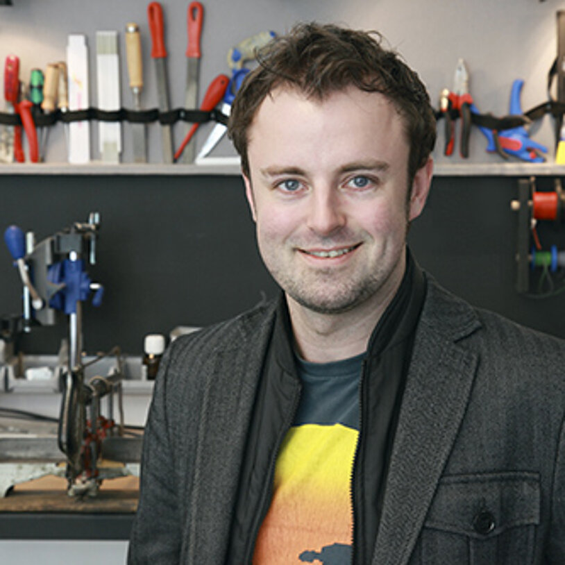 Portrait von Prof. Dr. Fabian  Hemmert