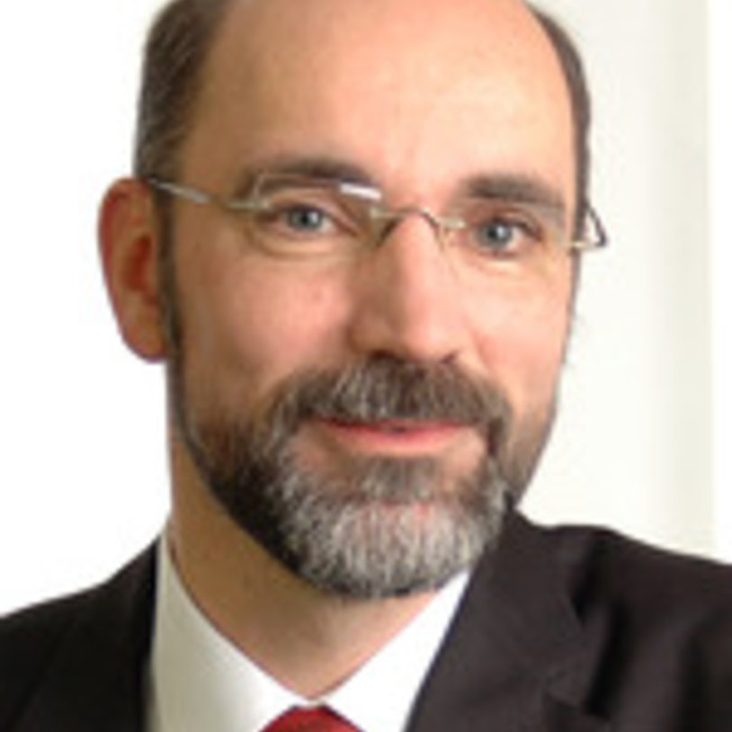 Portrait von Prof. Dr. Dirk  Reichardt