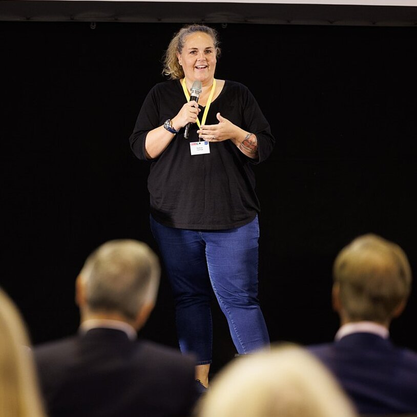 Portrait von Dr. Gudrun  Töpfer